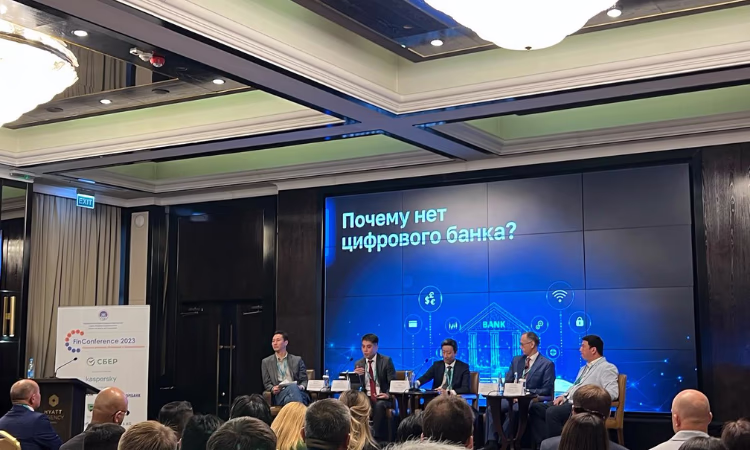 Александр Нам: «Финансовый мир меняется, а финтех трансформируется в техфин»