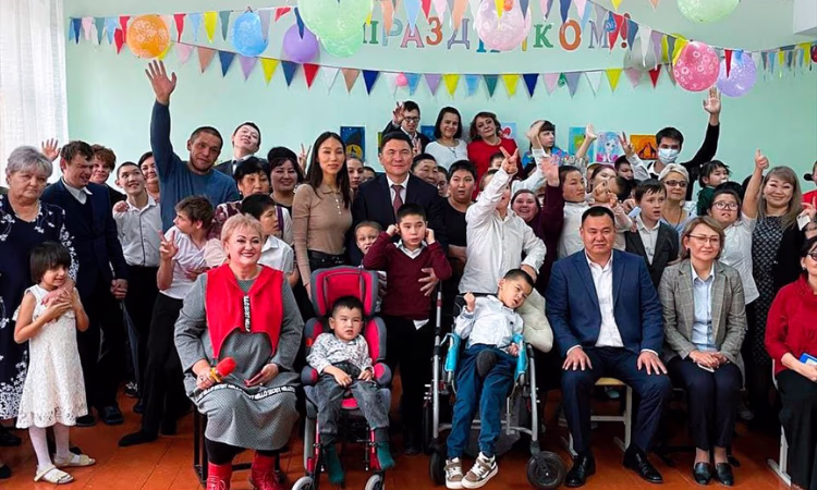 ОАО «Халык Банк Кыргызстан» посетил реабилитационный центр «Оберег»